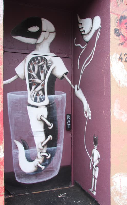 Kat piece on St-Laurent business