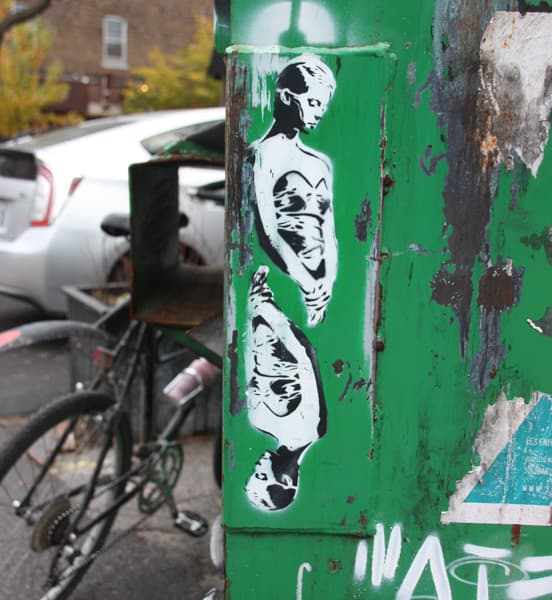 Mateo stencil in Mile End