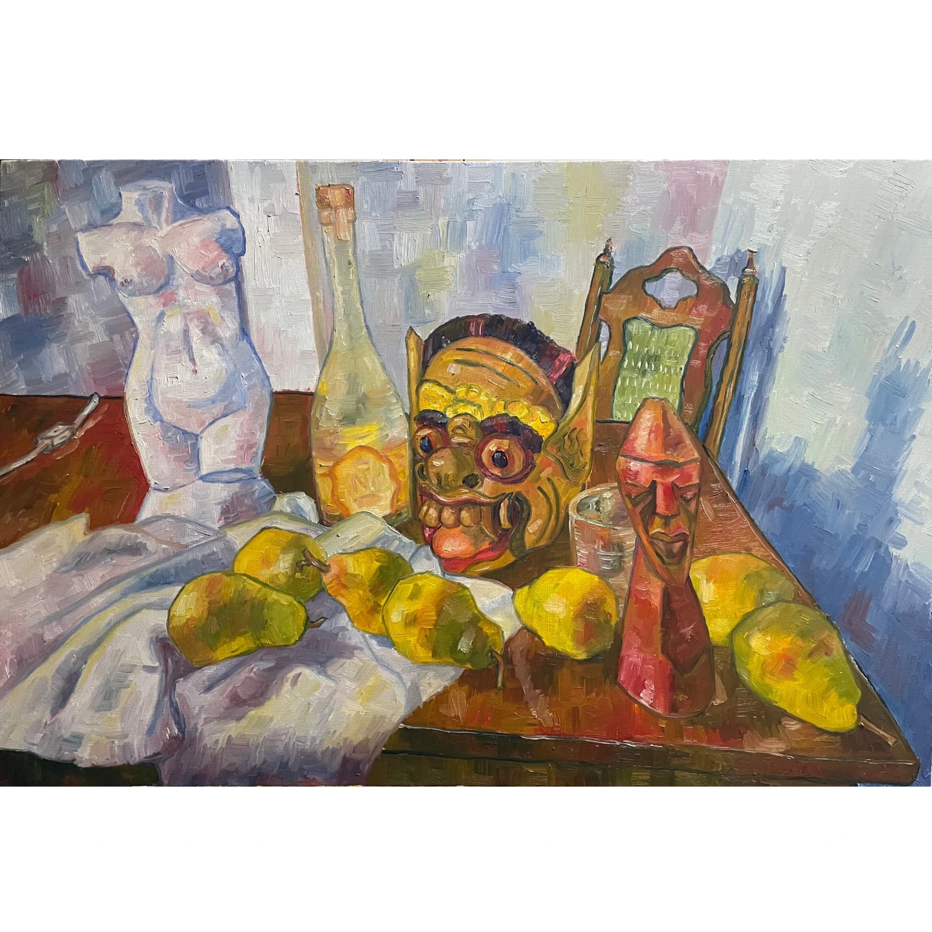 Poires, statuettes et masque
