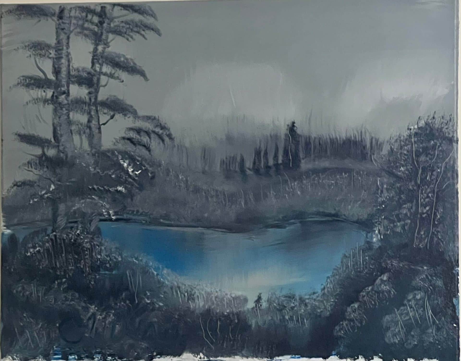 Lac bleu foncé