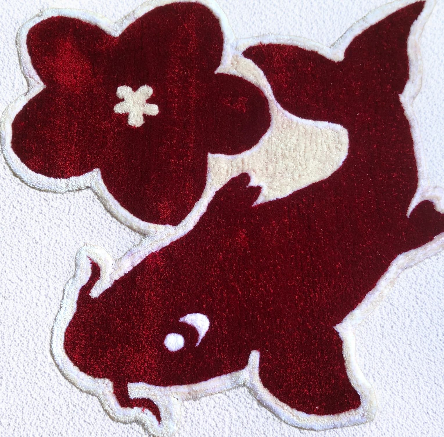 Tapis Logo Marquist – Poisson Koi & Fleur