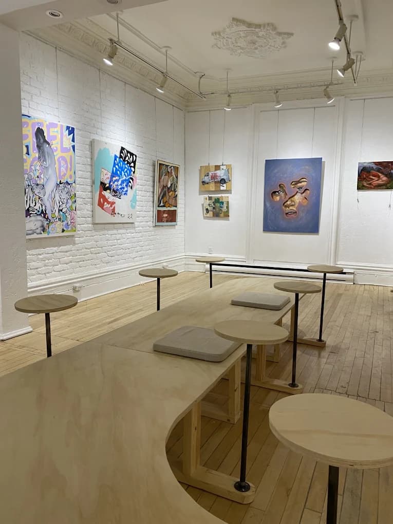 Cafe-gallery, 4455 Plateau
