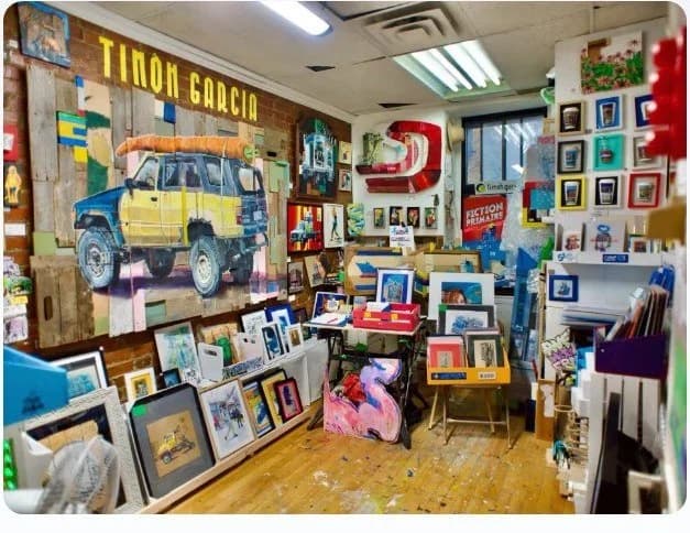 Inside the Plateau gallery