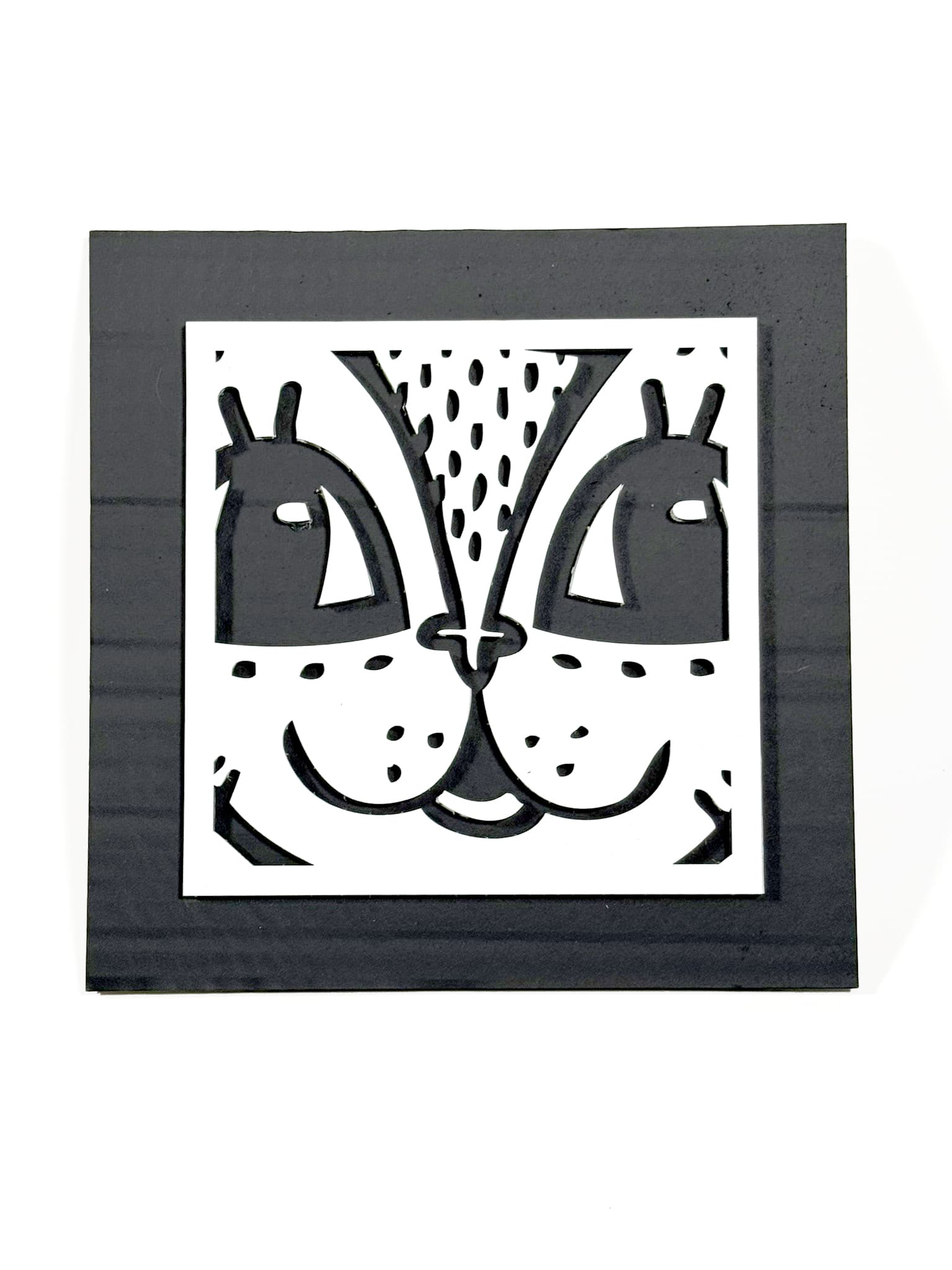 Chat Carré Carton Laser Blanc/Noir