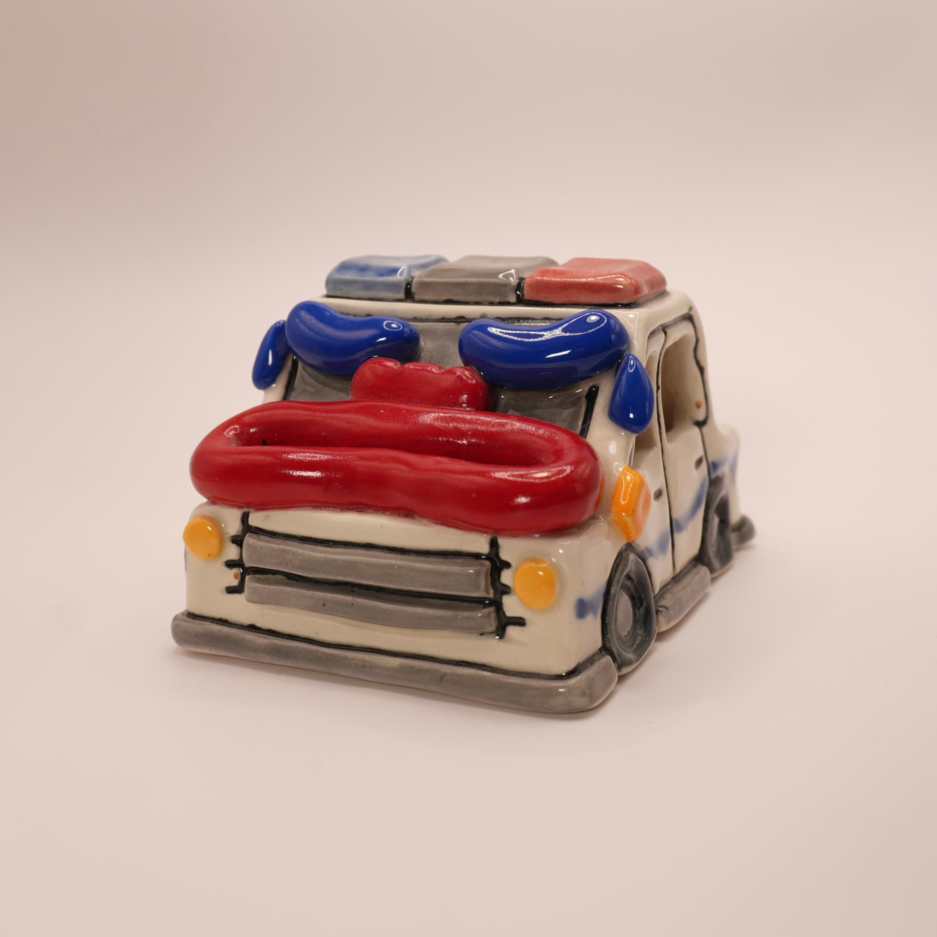 A good cop is A clown cop