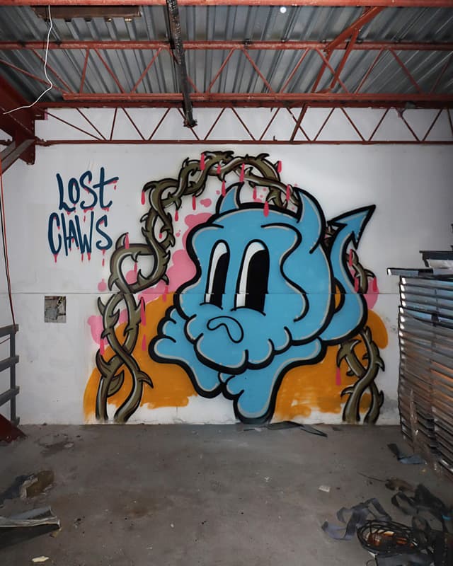 Lost Claws inside an abandoned building