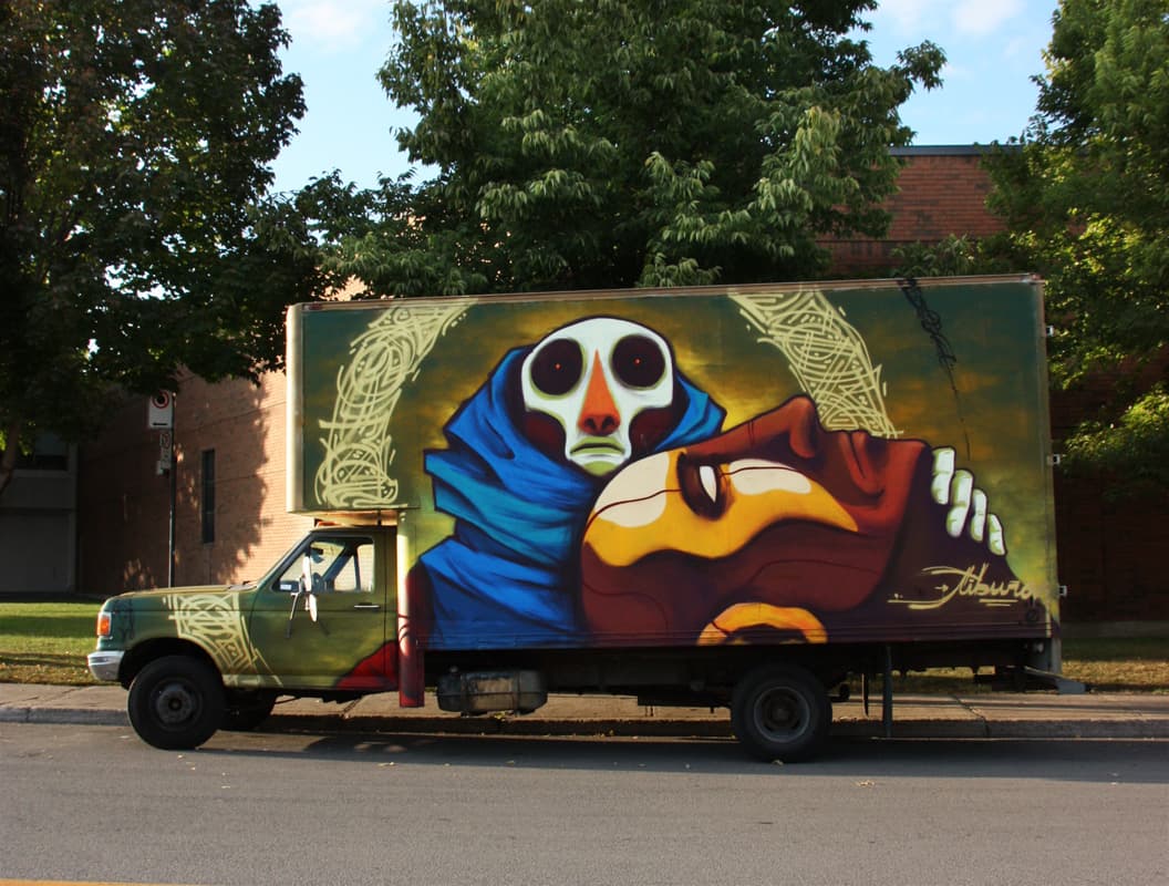 Collaboration between Tiburon (characters) and Monk.e (around) on truck for the 2016 edition of the Hip Hop You Don't Stop Festival