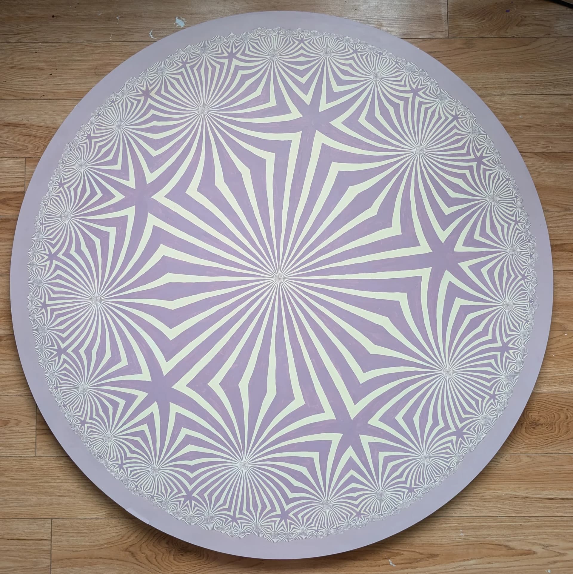 Hyperbolic Tessellation or getting lost in the infinite