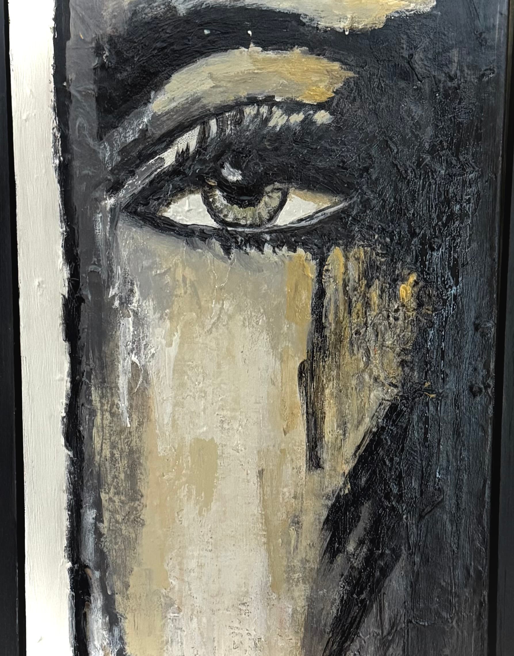 Fractured Gaze