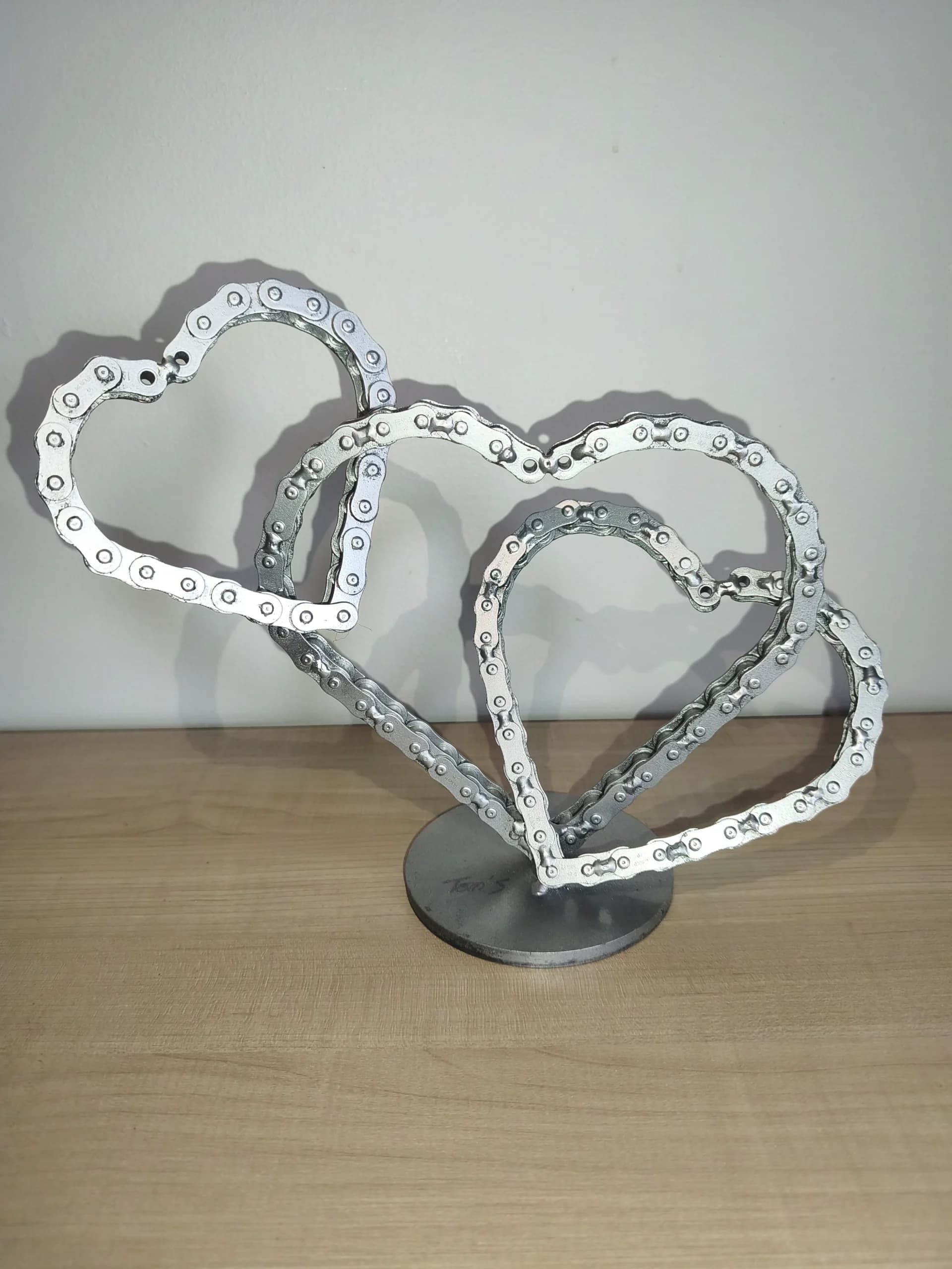 Artist-Chaîne d'amour