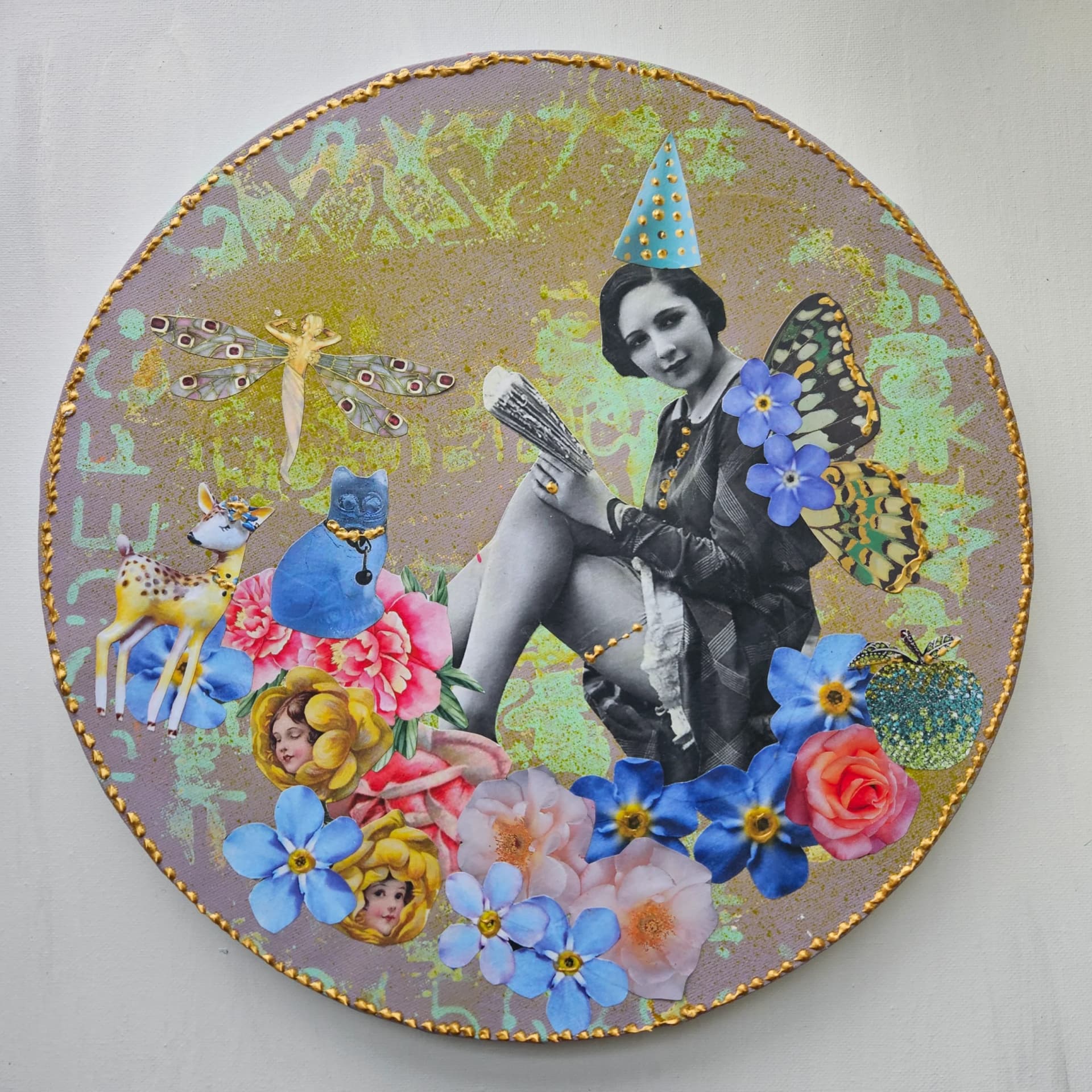 Artist-Saucy Reader