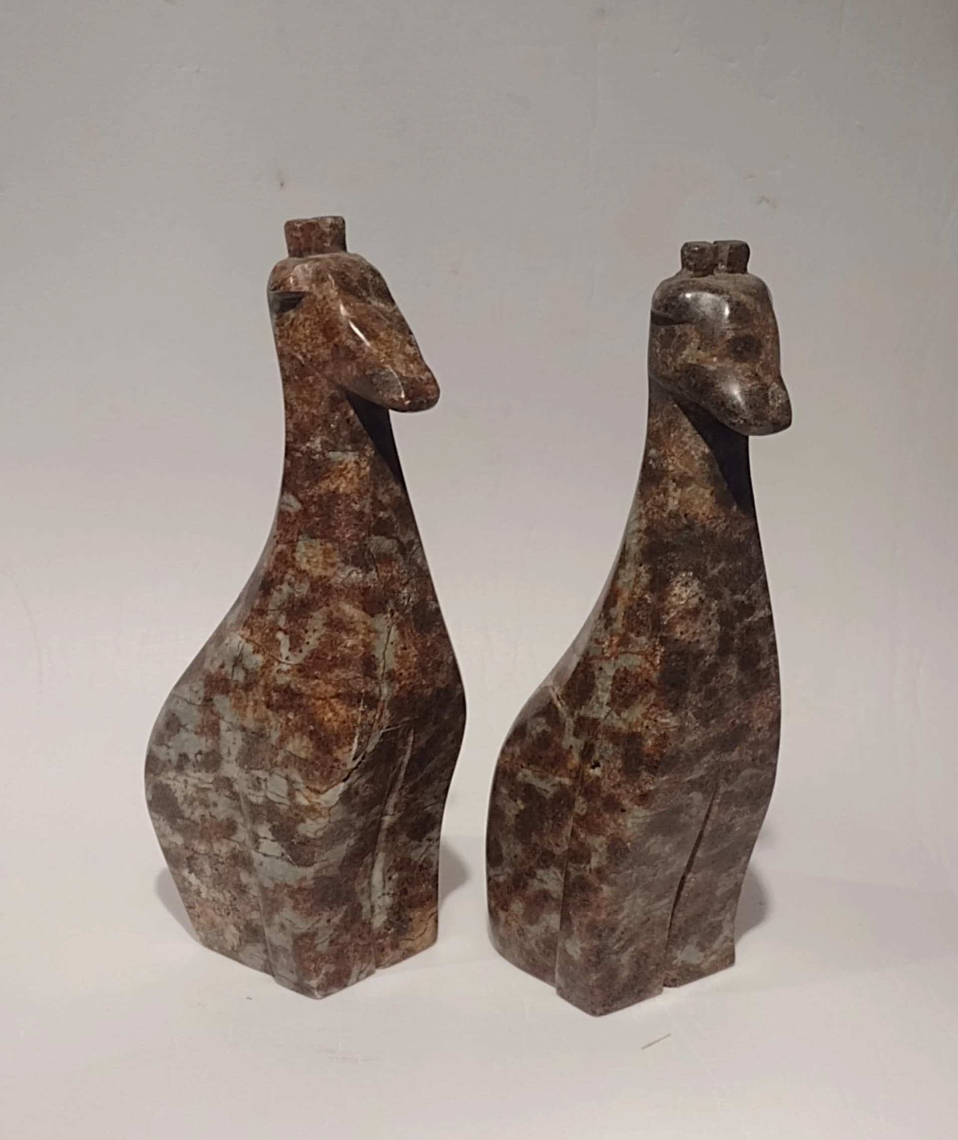 Artist-GIRAFFE