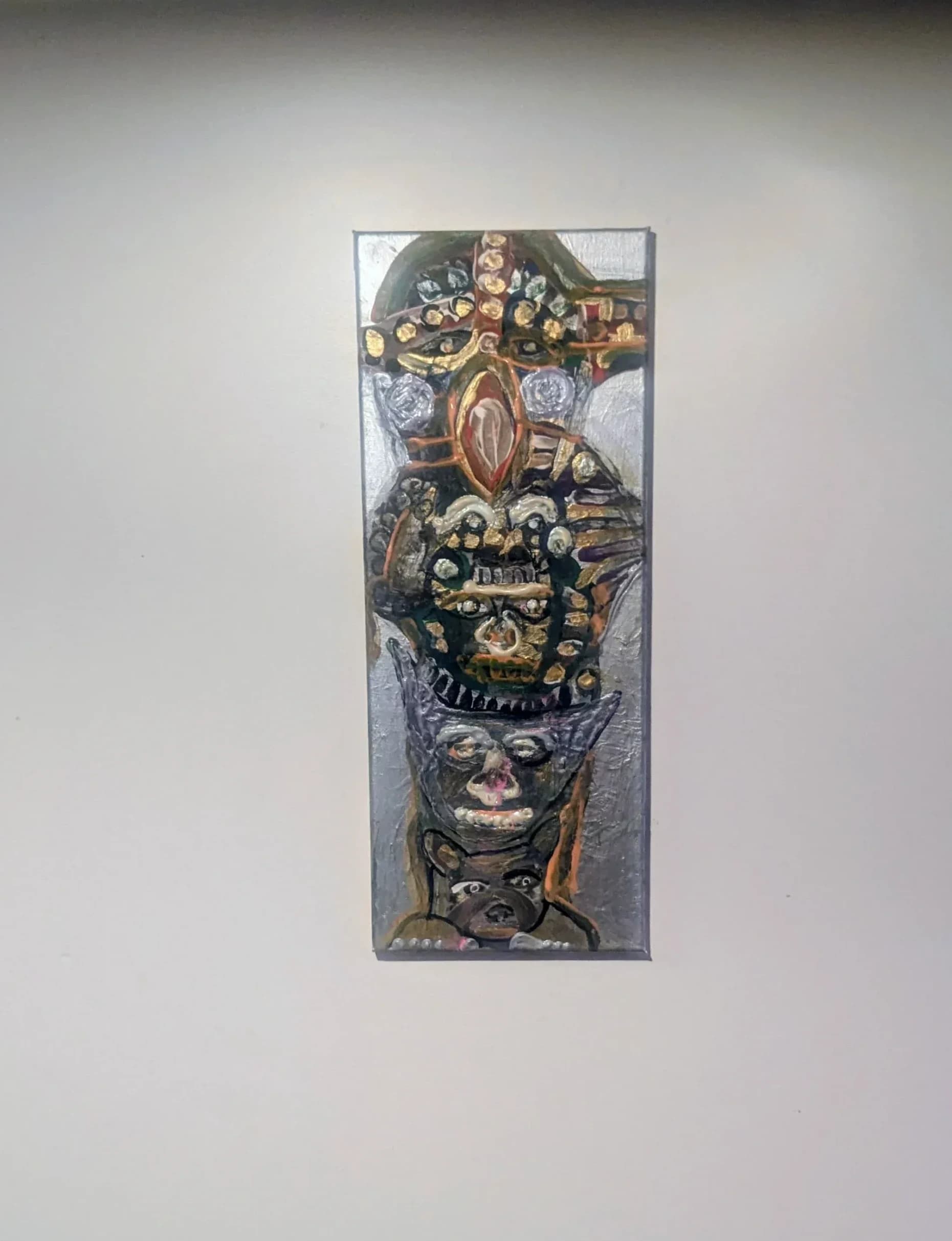 Unique decorative totem with protective powers