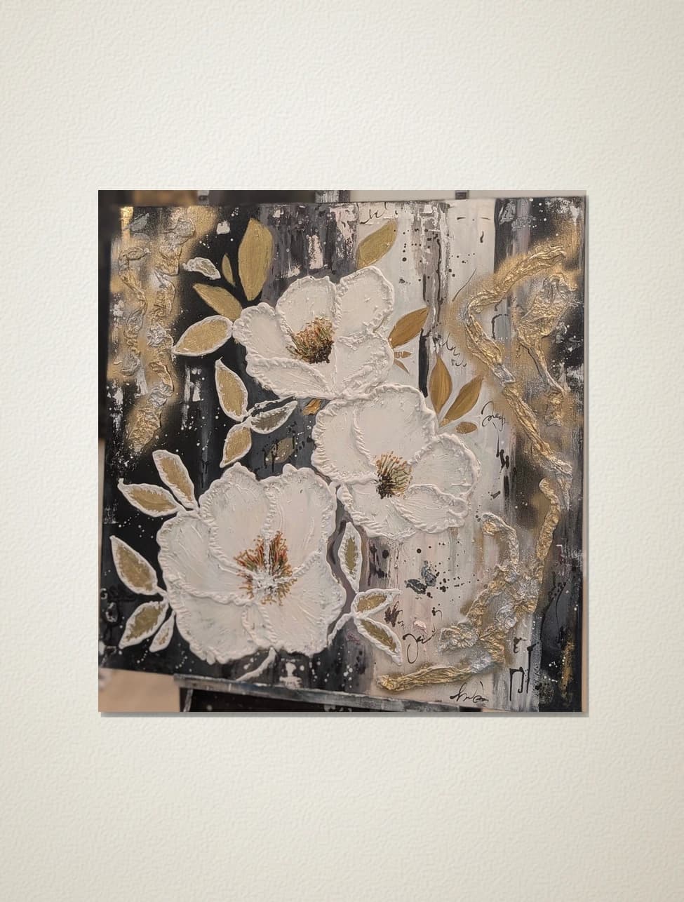 Gilded petals