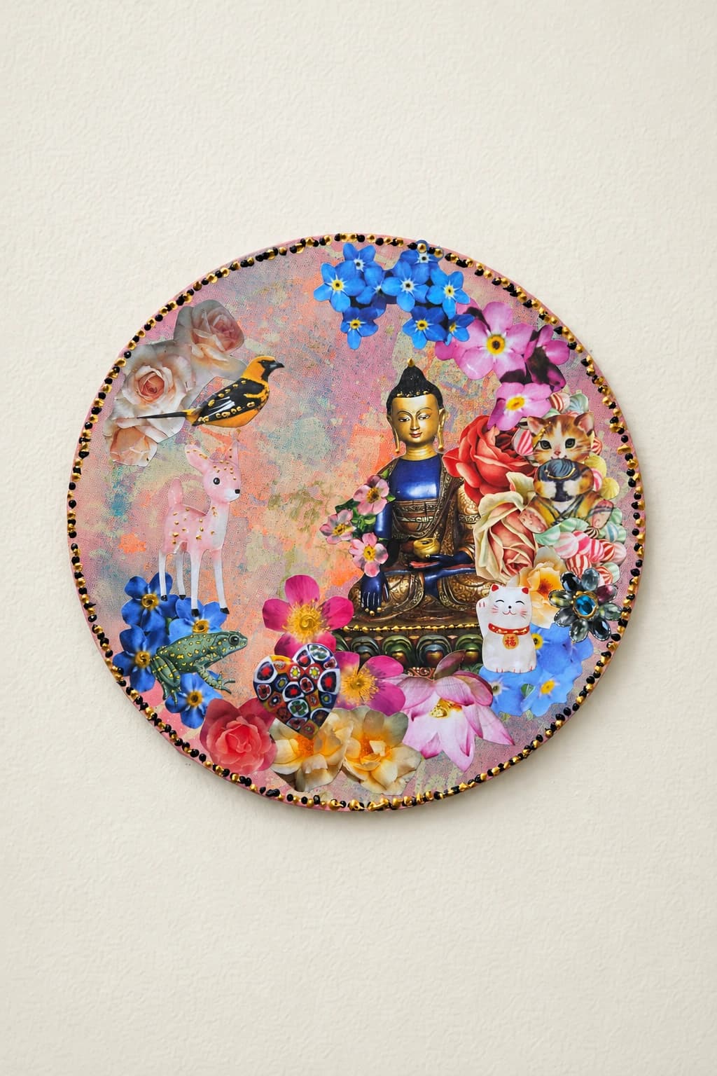 Tondo Buddha Shrine