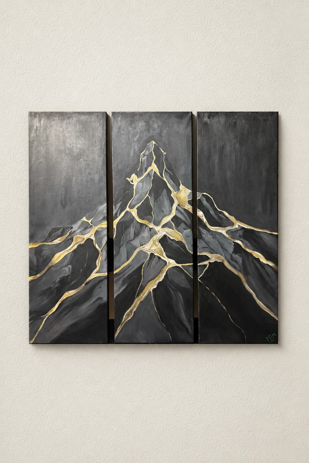 GOLDEN RESILIENCE