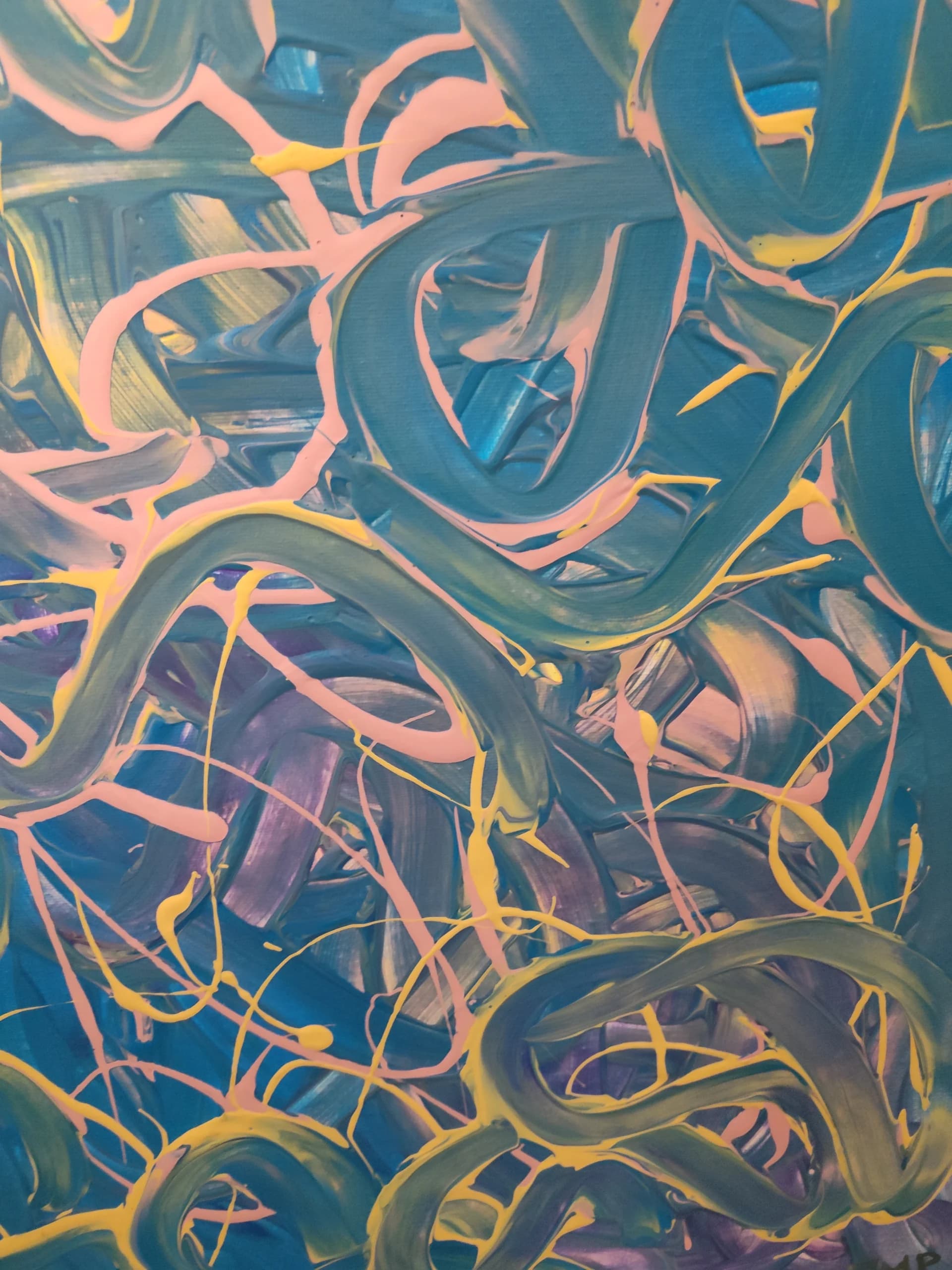 Intertwining Abstract Forms