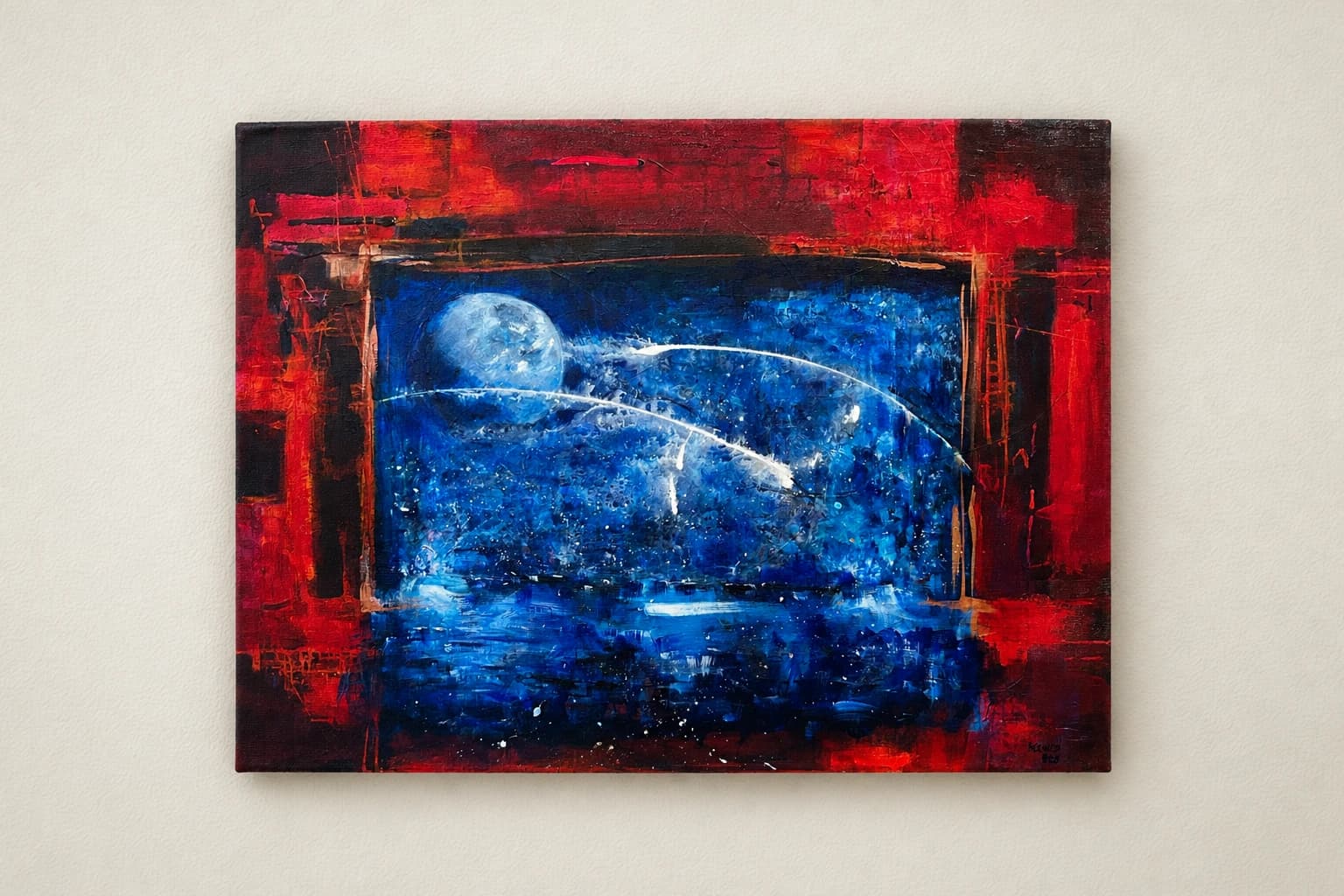Lune bleue avec cadre rouge