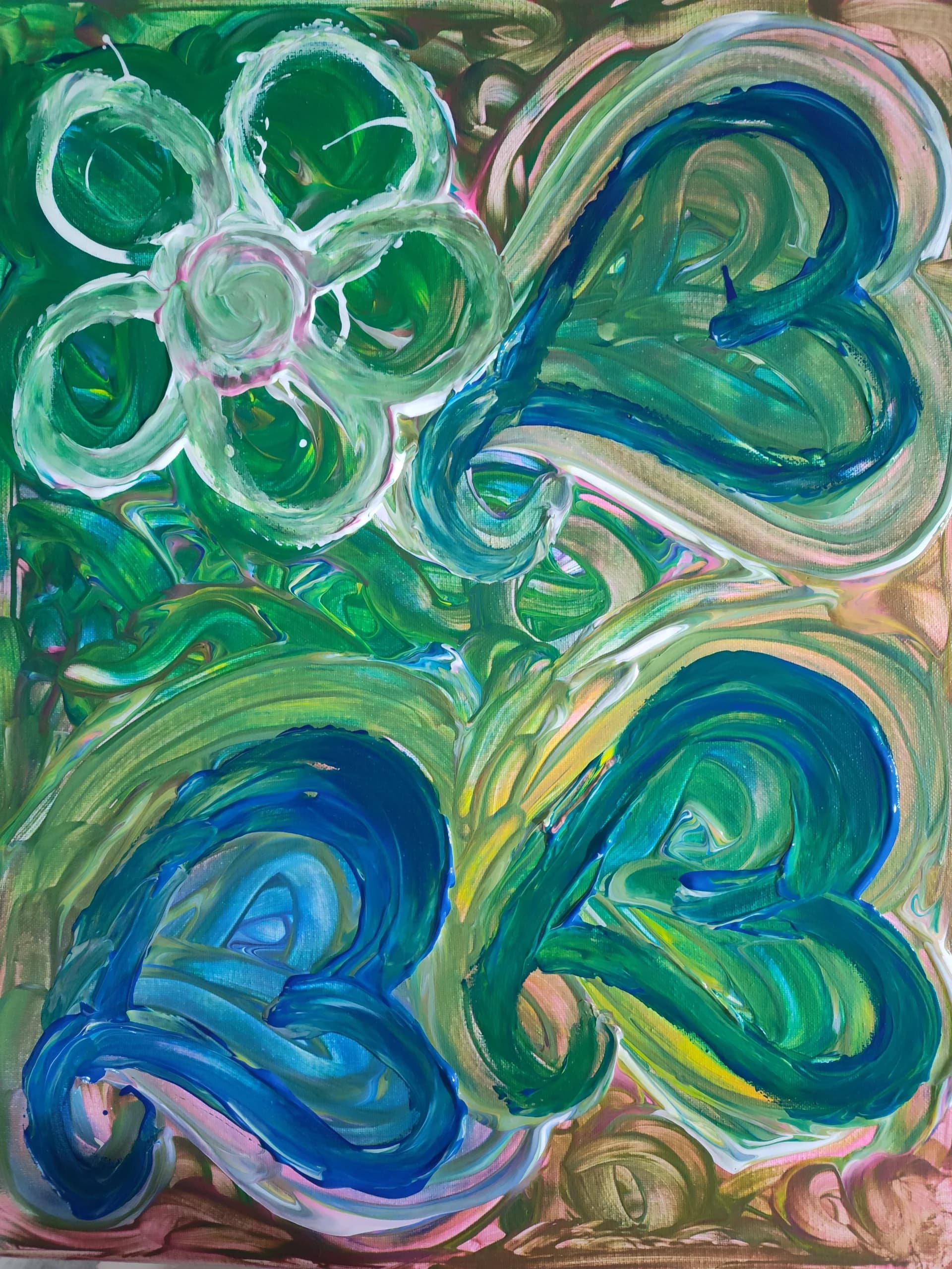 Fleur et cœurs verts