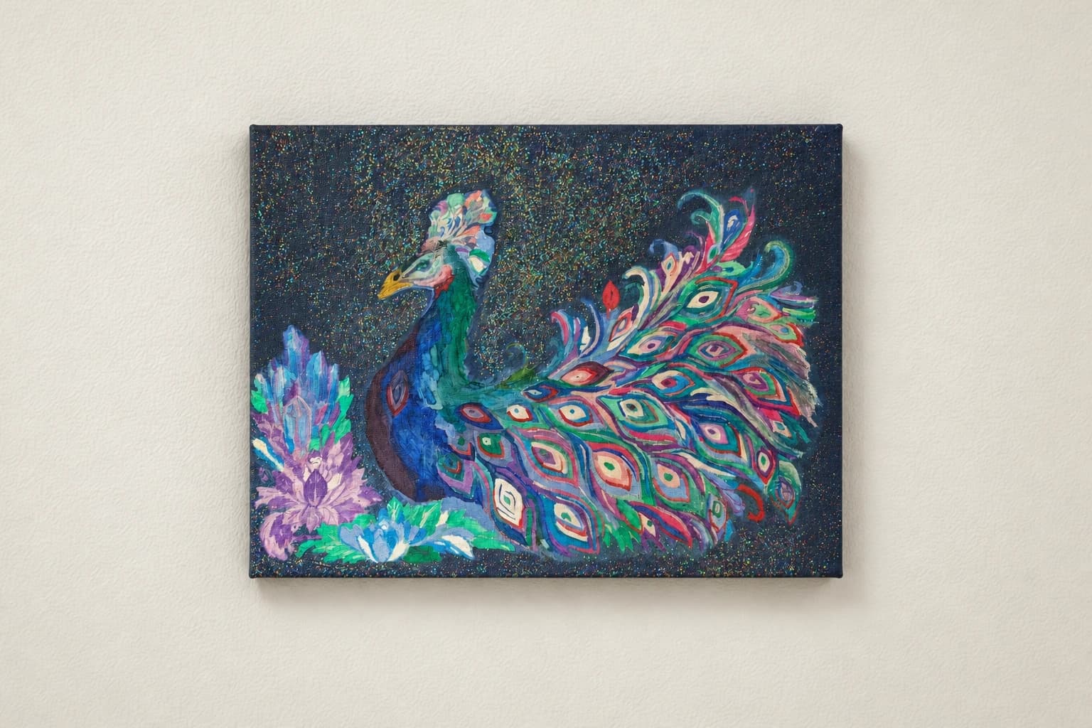 Paon aux plumes éclatantes